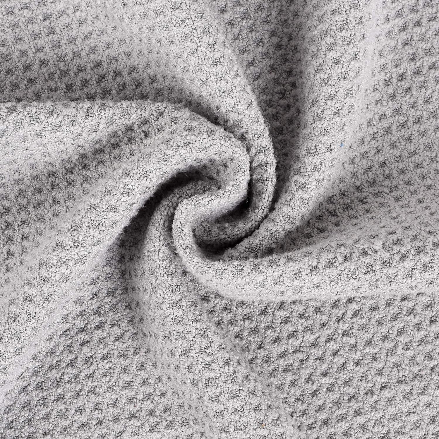 Microfiber Golf Towel, 16" X 24", Waffle Pattern Design with Carabiner Clip, Super Absorbent, Tri-Fold Large Golf Ball Towels, Golf Bag Accessories for Men and Women, Golf Gift（Gray）